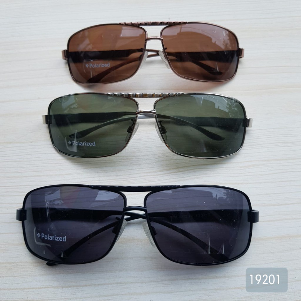 Terlaris KACAMATA HITAM KACAMATA PRIA KEKINIAN POLARIZE 19201