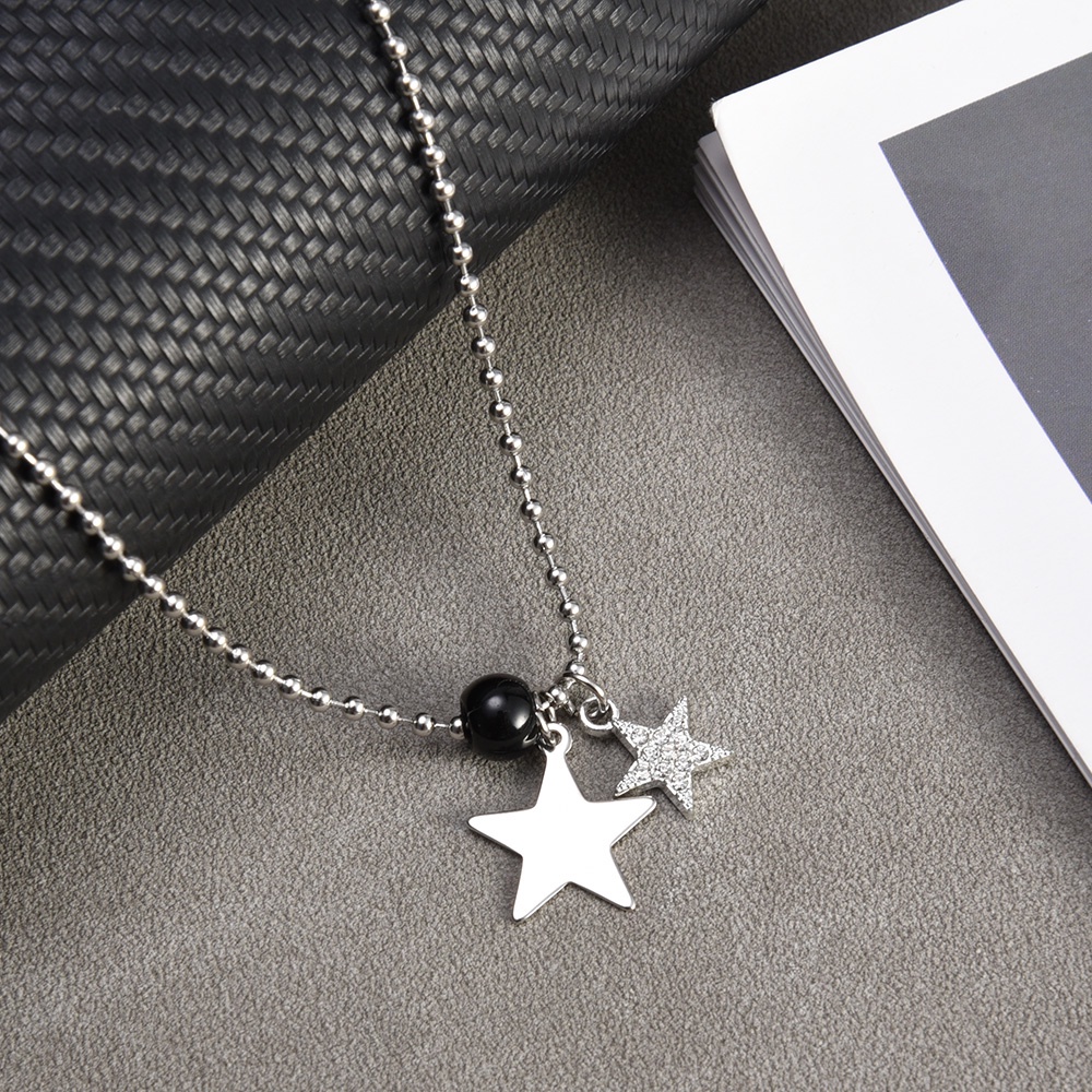 Women Y2K Style Crystal Star Pendant Necklace/Ladies Vintage Charm Necklaces/Kalung Klavikula Vintage Hip Hop Punk/Kalung Rantai Kepribadian Perempuan/Kalung Choker Populer