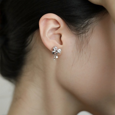 Anting Fancy Bow Knot Dengan Cubic Zirconia Briliant Untuk Wanita