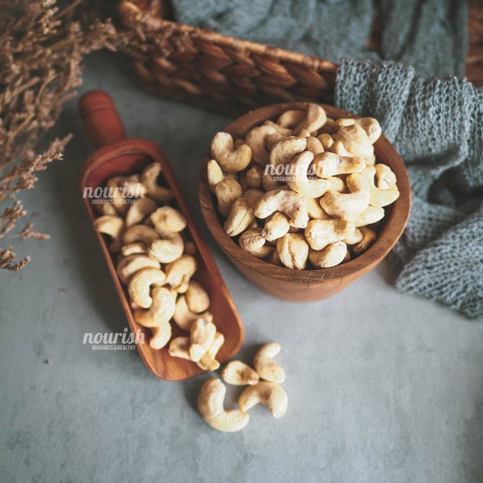 

Bongkar Gudang~Bisa COD Kacang Mede (Cashew) 500 gr