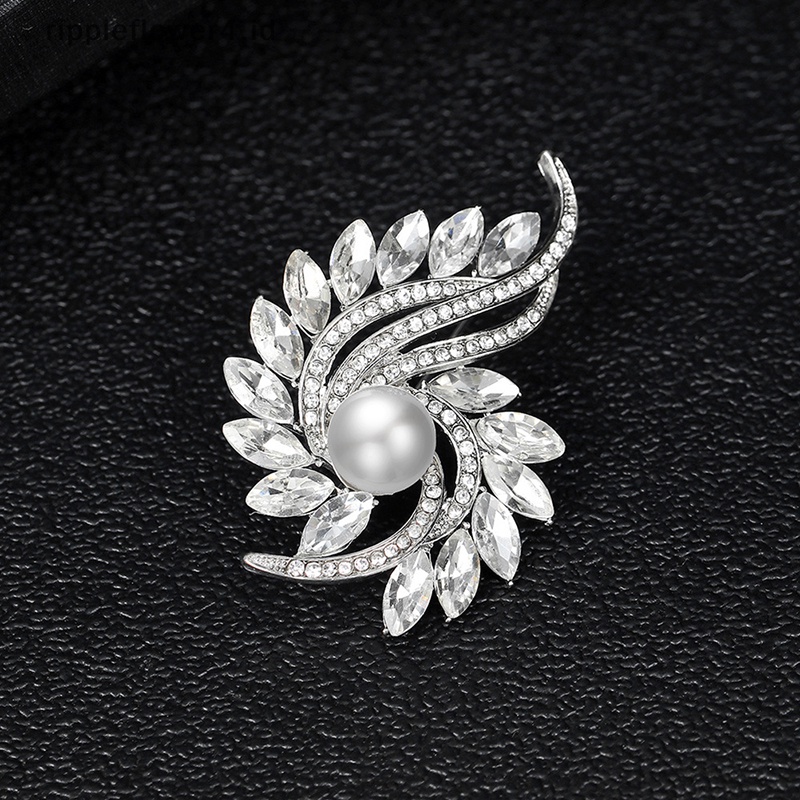 {rippleflower4.id} Fashion Berlian Imitasi Memutar Mutiara Bunga Bros Pin Perhiasan Lencana Pakaian Syal Aksesoris Hadiah~