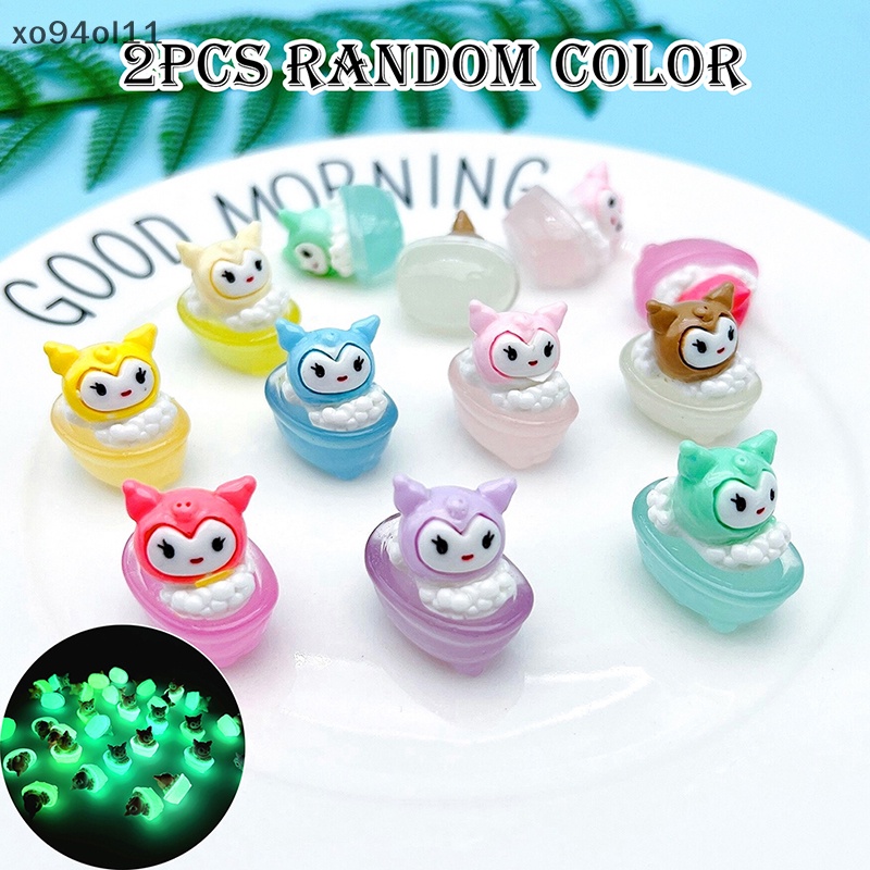 Xo 2Pcs Luminous Bathtub Kuromi Ornamen Mini Warna Kartun Boneka Micro Landscape Dekorasi Rumah Boneka Miniatur Mainan OL