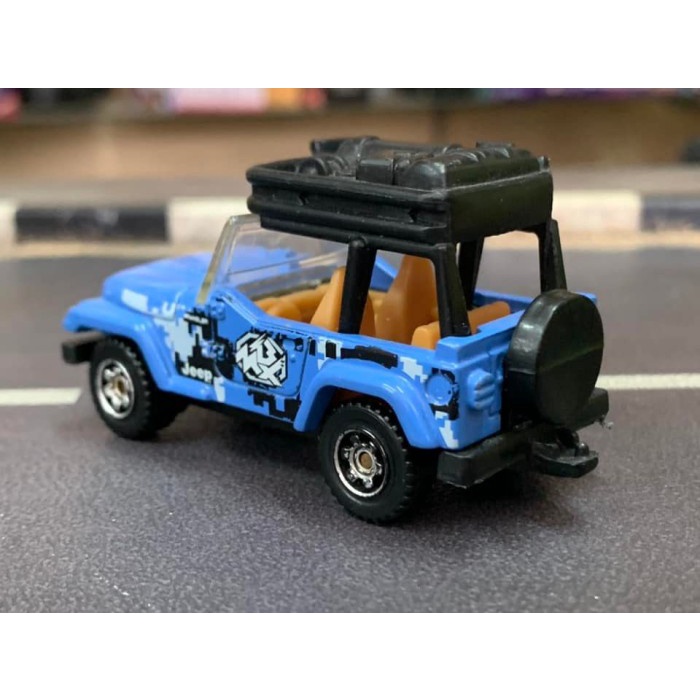 Matchbox Jeep Wrangler Biru Loose Pack