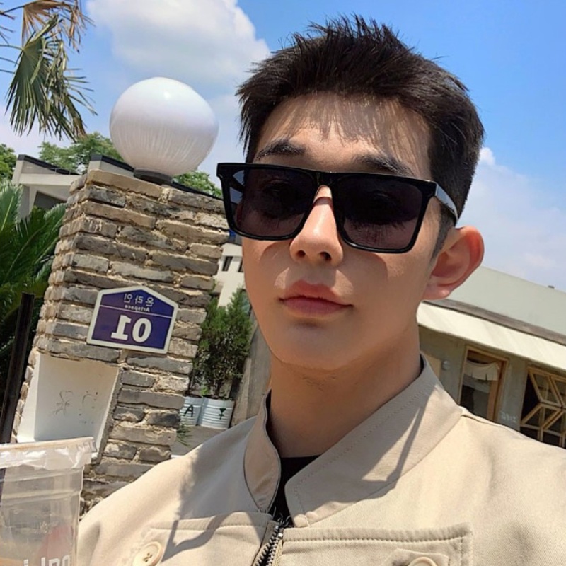 (YUZHU) Kacamata Hitam Perlindungan UV Premium Musim Panas Untuk Pria Square Frame Drive Sunshade Sunglasses Untuk Wanita