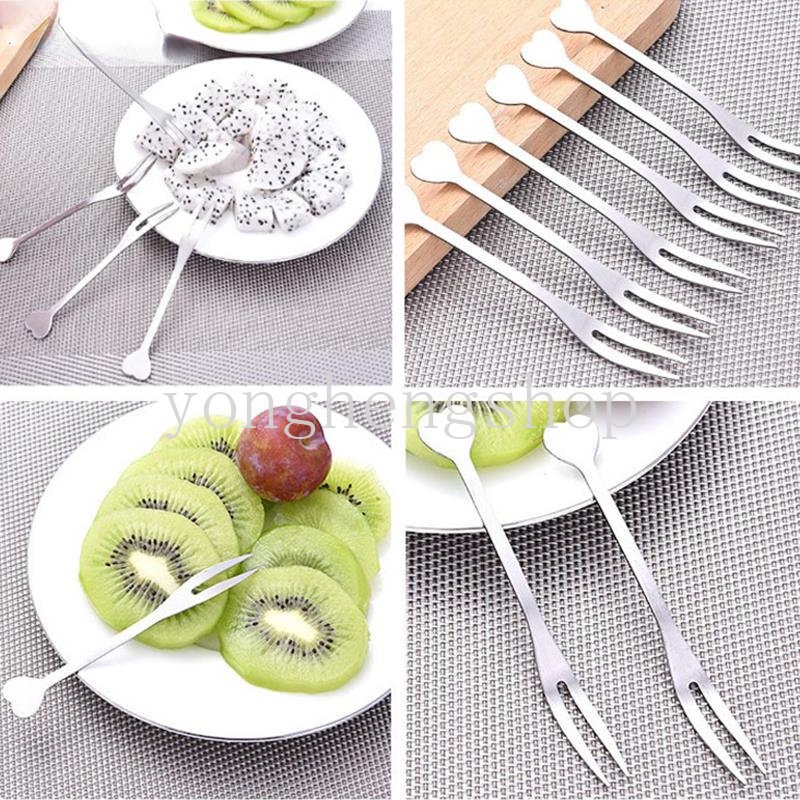 1/3 Pcs Berbentuk Hati Stainless Steel Garpu Buah Anak Snack Kue Salad Dessert Forks Anak Bento Cutlery Mini Fork Party Food Fruit Pick Peralatan Makan Dapur