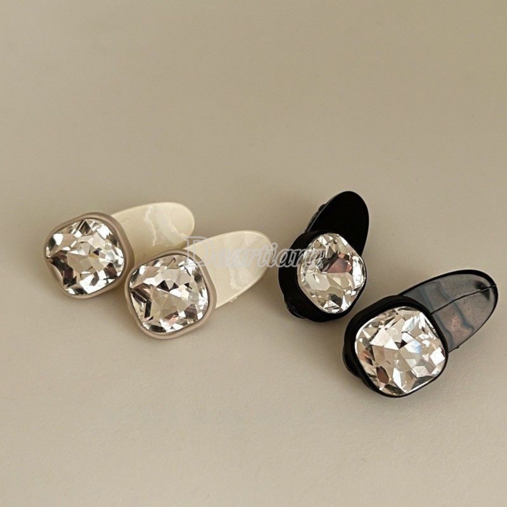 Super Flash French Vintage Hitam Dan Putih Square Diamond Hair Clip Pengharum Kecil Cahaya Mewah Bang Pinggiran Klip