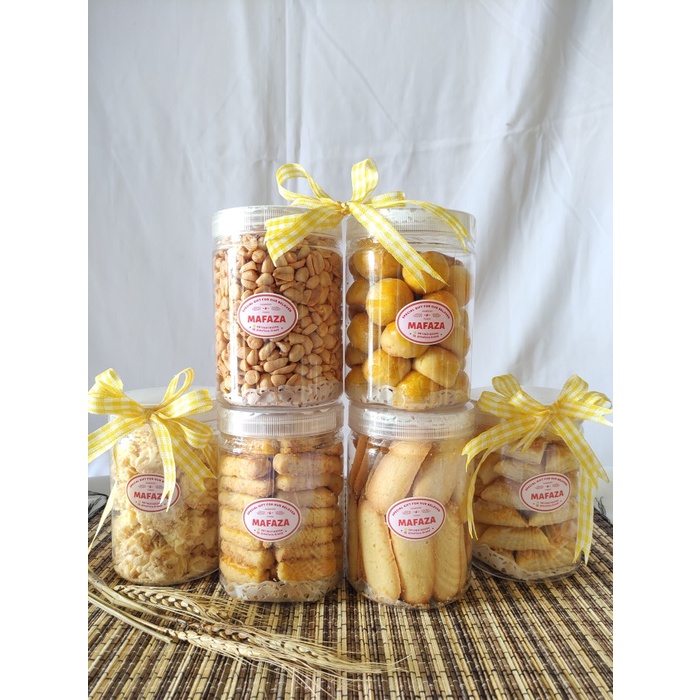 

Terlaris ✨ -Paker Hampers Kue Kering Spesial Mafaza Homemade - Paket 1- 2.1.23 - TDS