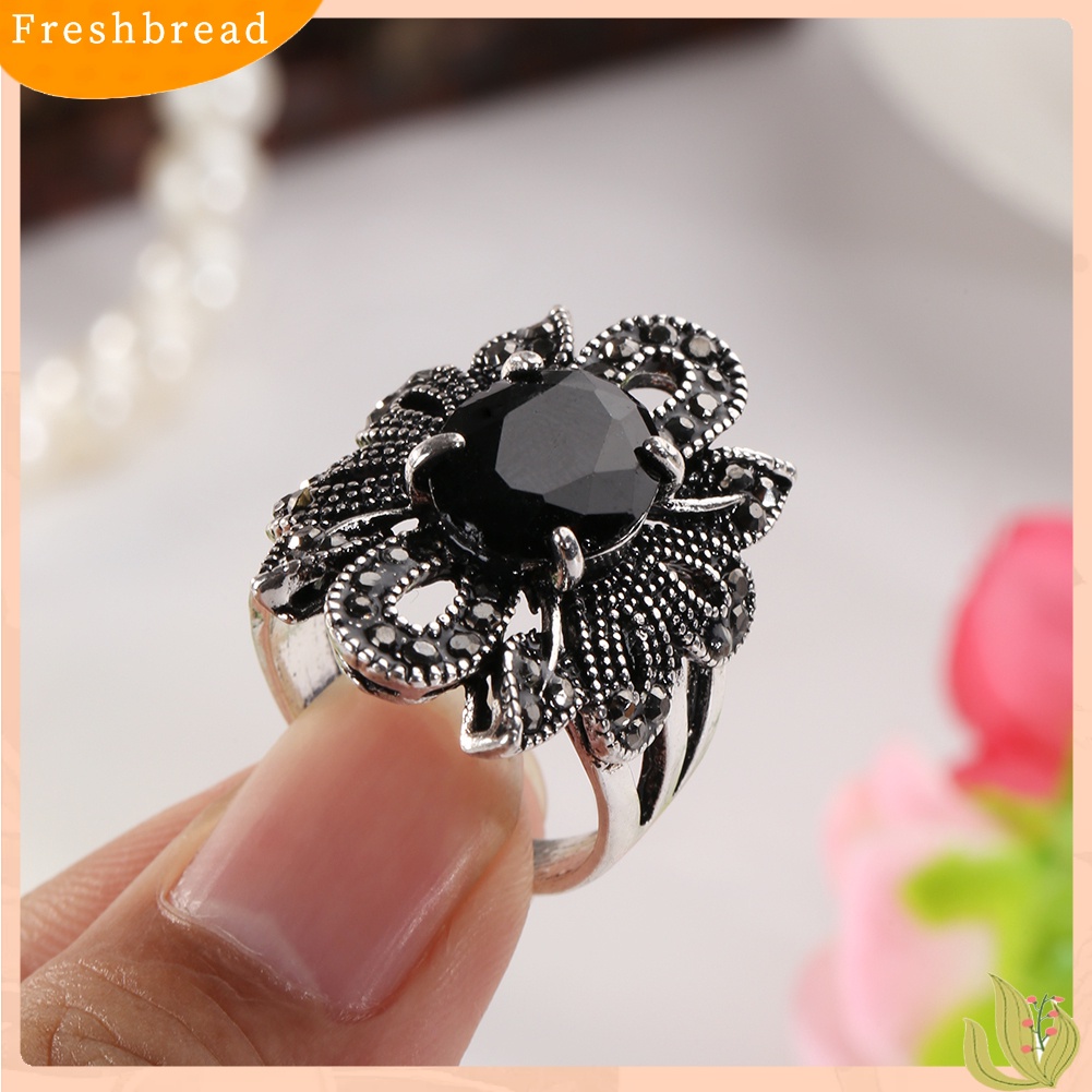 &lt; Freshbread &gt; Wanita Vintage Berongga Pola Bunga Cincin Berlapis Paduan Resin Jari Perhiasan Hadiah