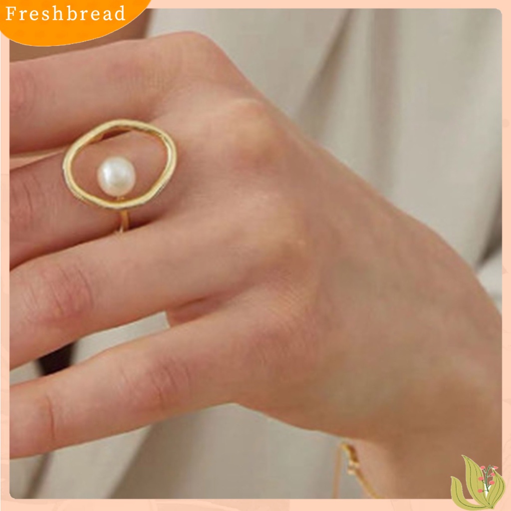 &lt; Freshbread &gt; Wanita Cincin Electroplating Eye-catching Emas Imitasi Mutiara Jari Cincin Aksesoris Perhiasan