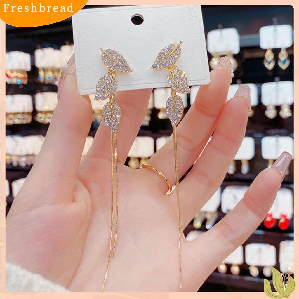 &lt; Freshbread &gt; 1pasang Anting Drop Rumbai Daun Bahan Alloy Kilau Terang Anting Panjang Untuk Pesta Cocktail