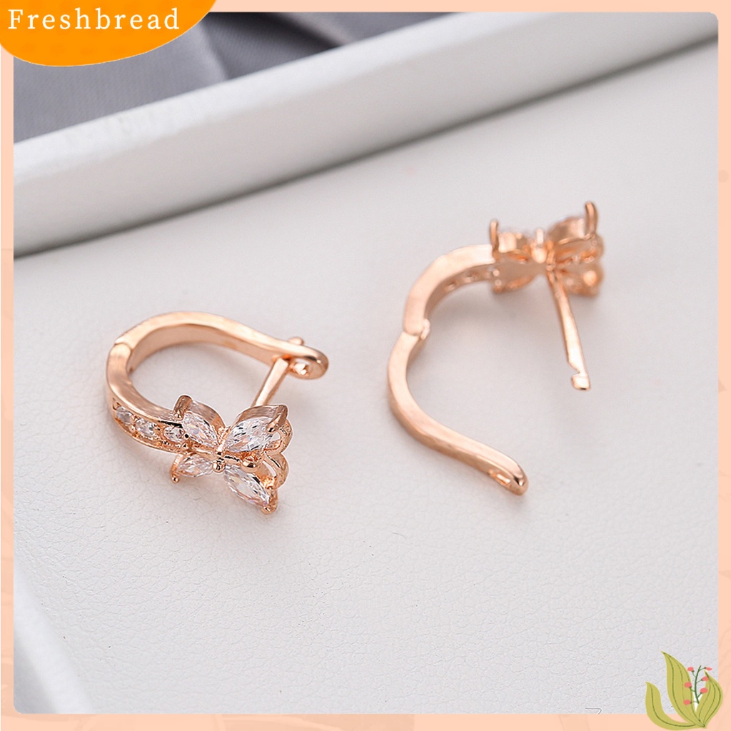 &lt; Freshbread &gt; 1pasang Anting Hoop Vintage Pendek Gaya Pastoral Shiny Cubic Zirconia Hias Valentine Hadiah Wanita Butterfly Shaped Menjuntai Anting Perhiasan Gadis