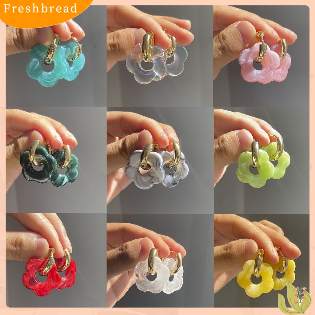 &lt; Freshbread &gt; 1pasang Anting Wanita Bentuk Bunga Resin Indah Halus Berongga Keluar Anting Perhiasan Aksesoris