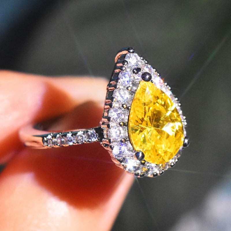 Goldkingdom Fashion Perhiasan Aksesoris Ready Stock Mewah Penuh Berlian Tetesan Air Berbentuk Pir Berlian Kuning Terbuka Cincin Merah Muda Berlian Kristal Pertunangan Cincin