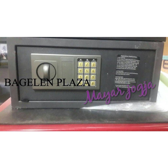 

Diobral Electric Steel Safe 14" Laptop Size