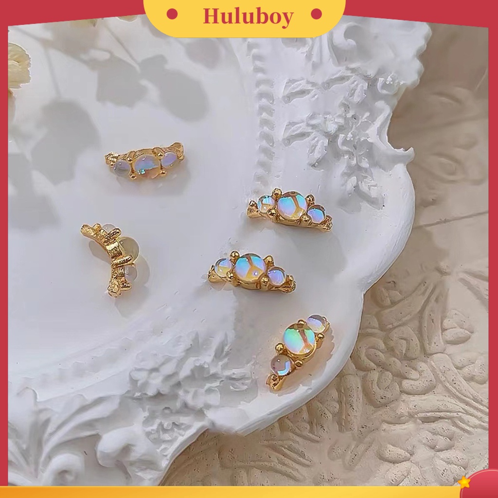 {In Stock} 5Pcs Kuku Berlian Imitasi Bersinar Stunning Efek Visual Tiga Dimensi Tidak Jatuh DIY Gloss Tinggi Mempesona Kuku Ornamen Paduan Desain Manicure Perlengkapan Kuku