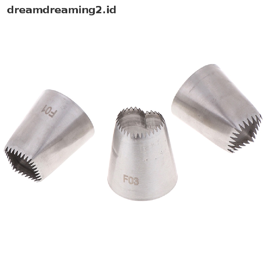 (hot) 3 Pcs Persegi Hati Icing Piping Nozzle Rusia DIY Cream Kue Pastry Tips Alat//