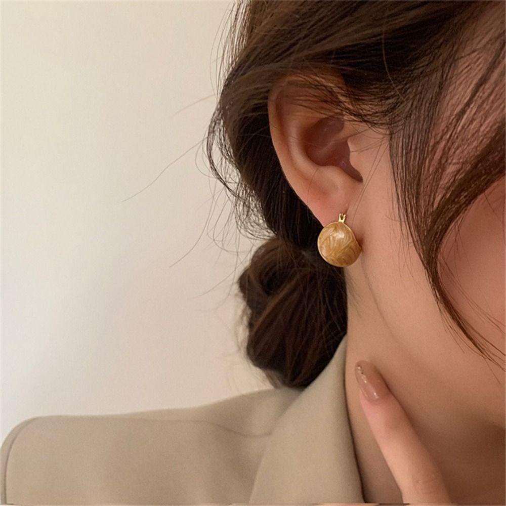 Mxbeauty Anting Wanita Manis Retro Pesta Tembaga Temperamen Lady Enamel Telinga Gesper