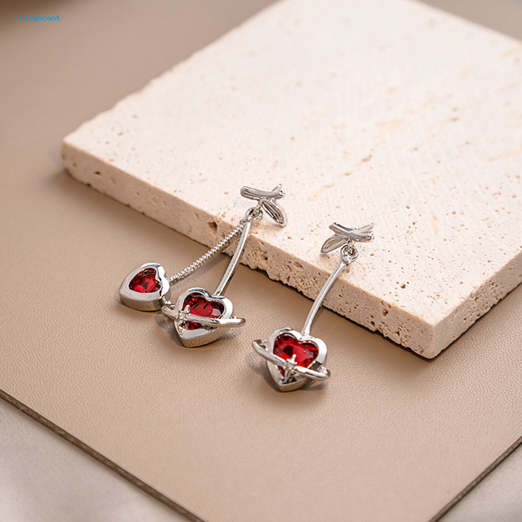 Lilyscent 1pasang Stud Desain Kait Anting Aksesoris Fashion Chic Cinta Hati Merah Berlian Imitasi Kait Anting All-match