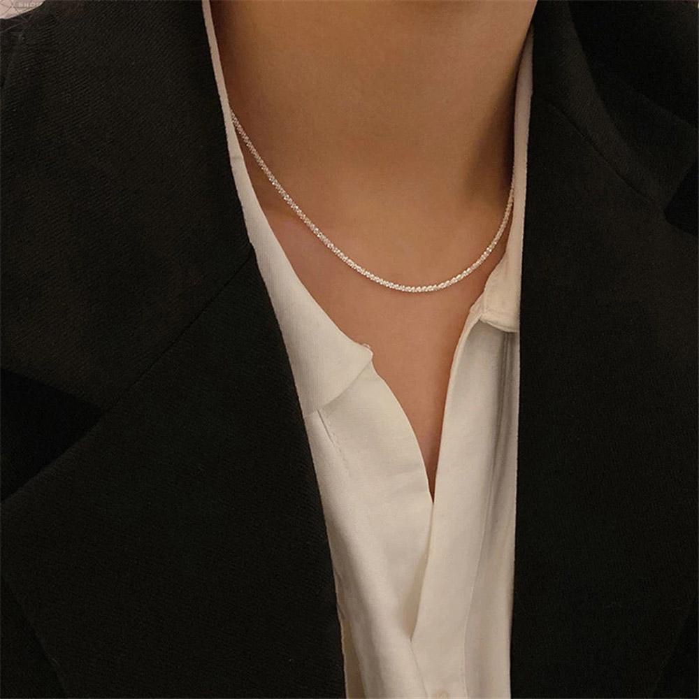 Agustina Kalung Liontin Hadiah Unik Rantai Klavikula Mengkilap Warna Silver