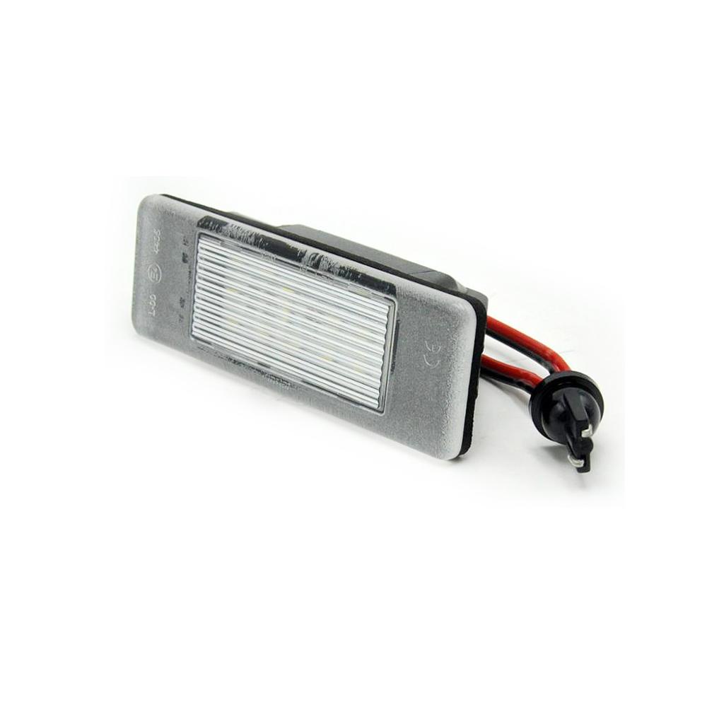 2pcs Lampu Plat Nomor Plat Belakang Mobil LED Putih Untuk Benz Sprinter (W906) VITO (W639) Viano (W639)