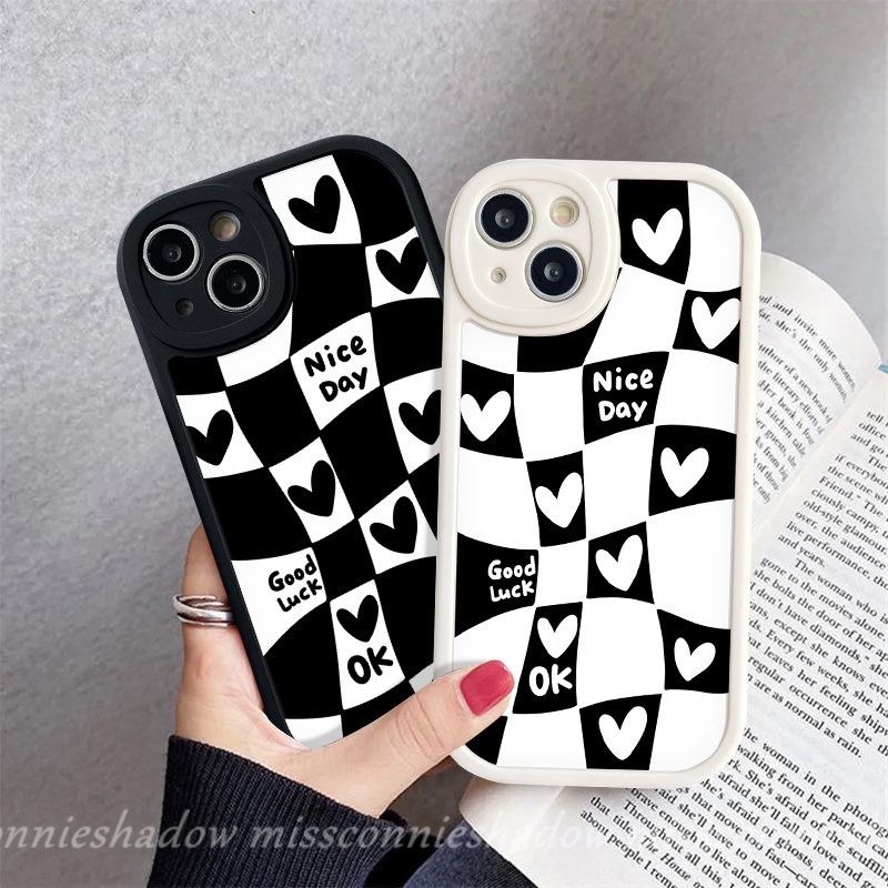 IPHONE Blok Tidak Teratur Hitam Putih Cinta Hati Casing Kompatibel Untuk Iphone11 14 XR 11 14 12 13 Pro Max 7plus 6 6s 7 8 plus XS Max X SE 2020 Pasangan Lucu Casing Belakang Tpu Lembut