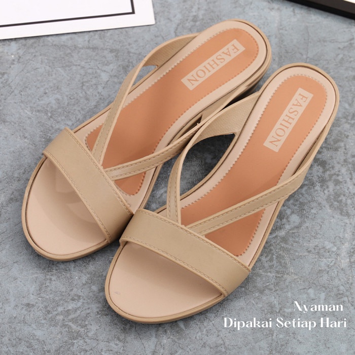 Sandal Slip On Wanita Flip Flop Sendal Selop jepit Wanita Korea Import
