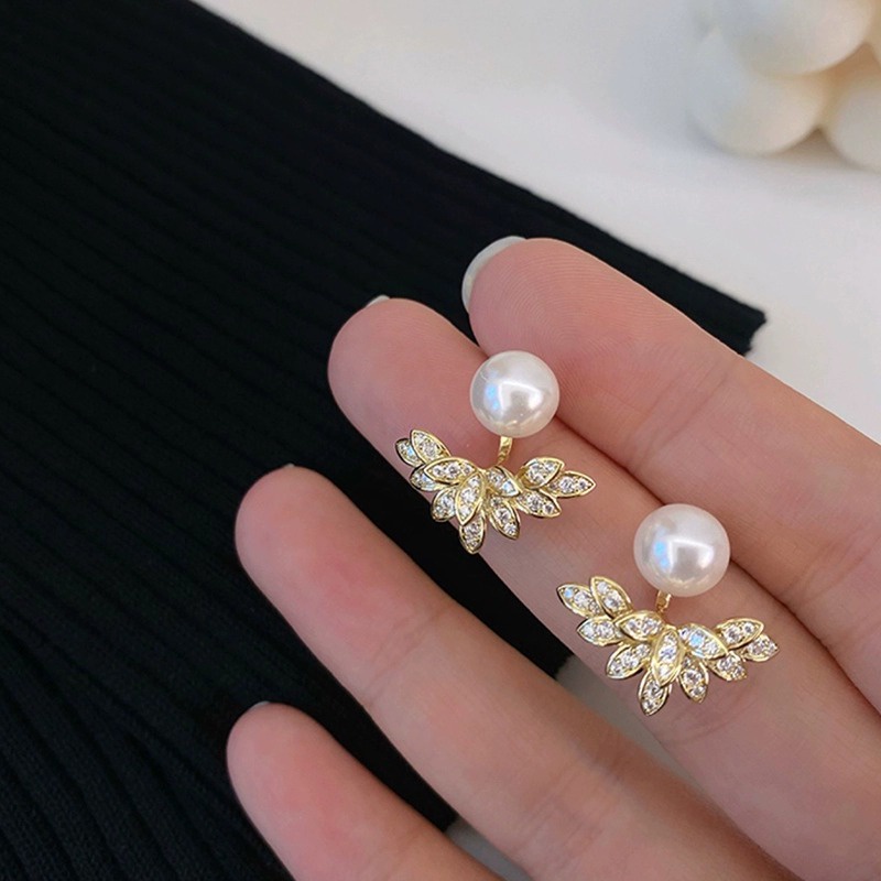 New Anting Giwang Mutiara Kelopak Vermiculite Ear Ring2023Tahun2023