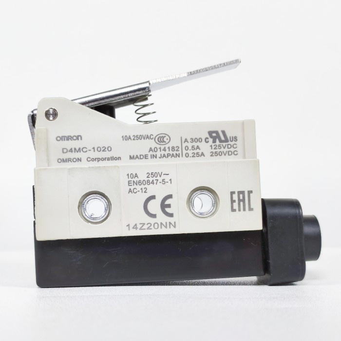 LIMIT SWITCH/MICRO SWICTH OMRON D4MC 1020