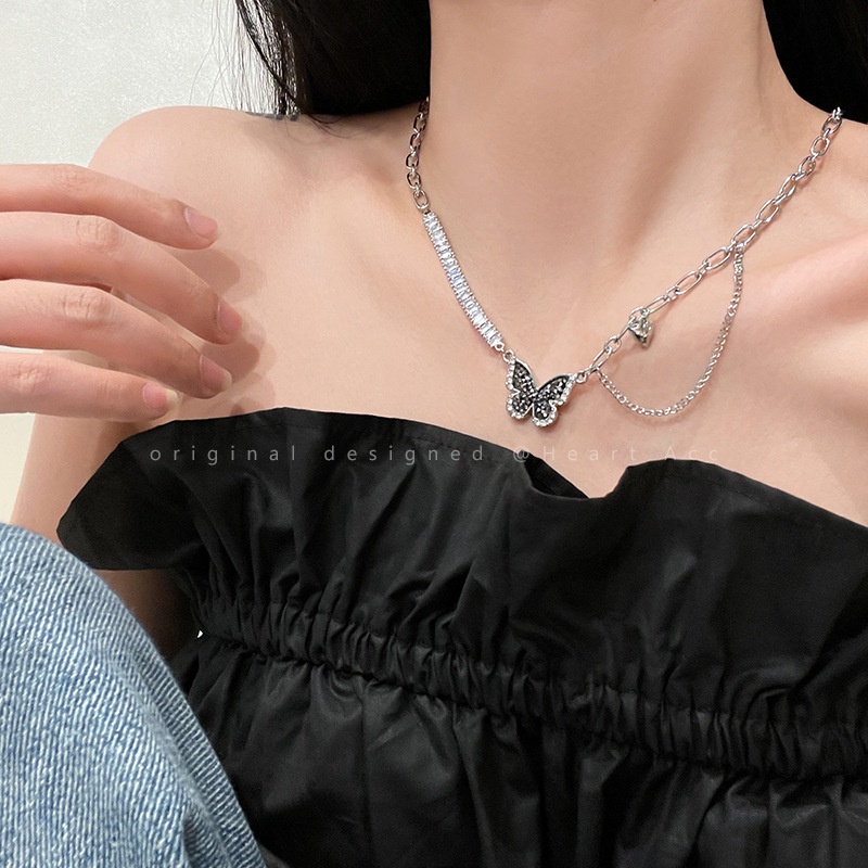 Sudah Di Tanya!Kalung Kupu-Kupu Berlian Hitam Wanita Musim Panas Rantai Klavikula Gaya Baru Kalung Niche Perasaan High-End