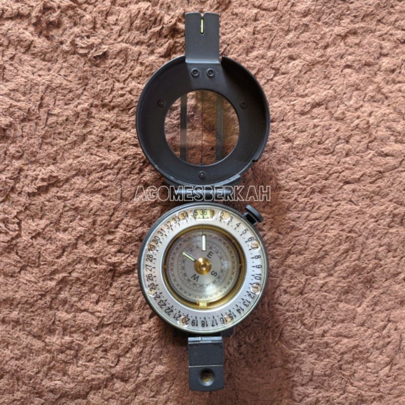 KOMPAS PRISMA FRANCIS BARKER M73 ORIGINAL