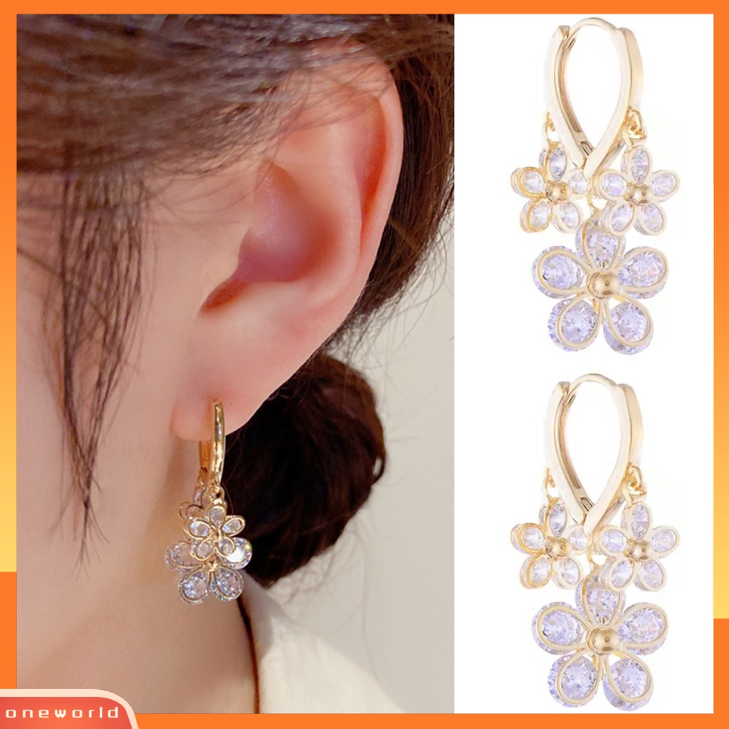 [WOD] 1pasang Wanita Hoop Earrings Shiny Vivid Rumbai Kristal Imitasi Bentuk Bunga Anting Gantung Perhiasan Pernikahan