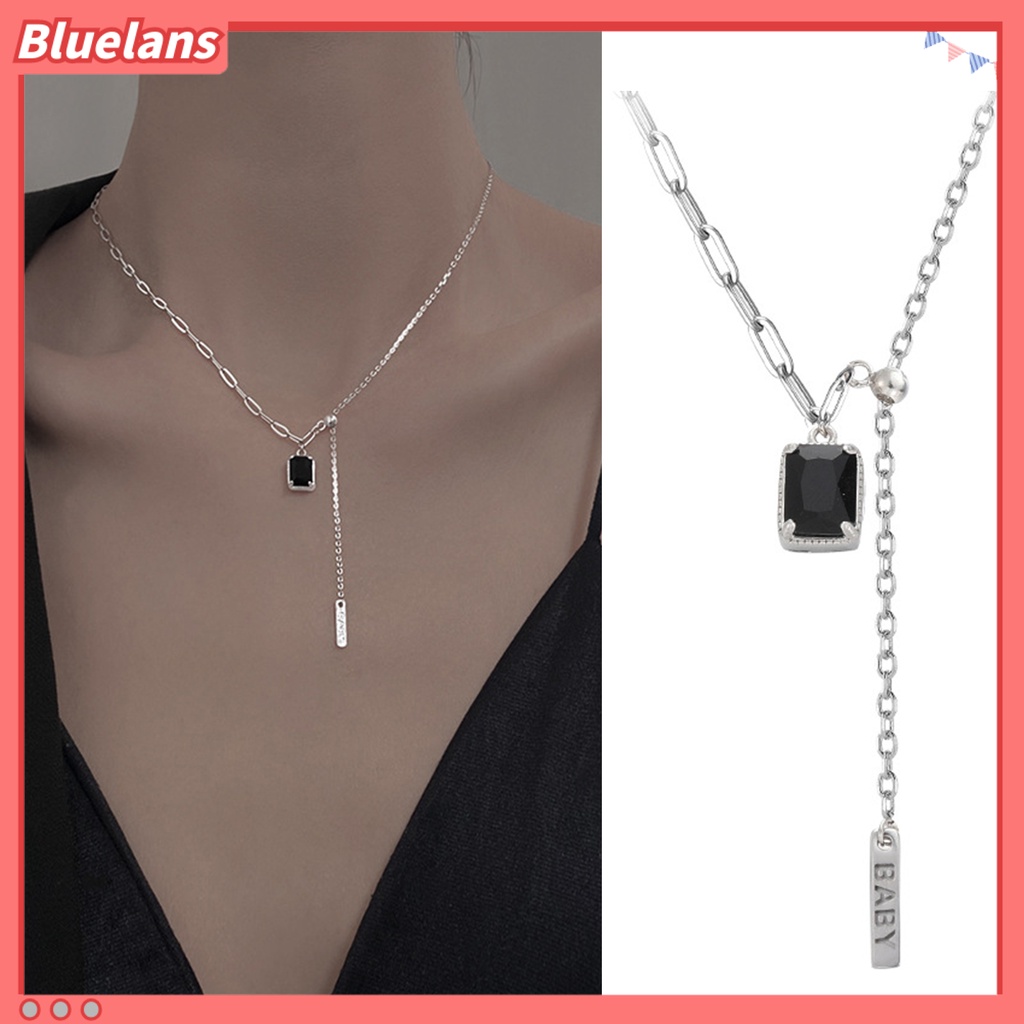 [BLS] Liontin Kalung Huruf Persegi Rumbai Perhiasan Berlian Imitasi Hitam Splicing Klavikula Rantai Hadiah Ulang Tahun