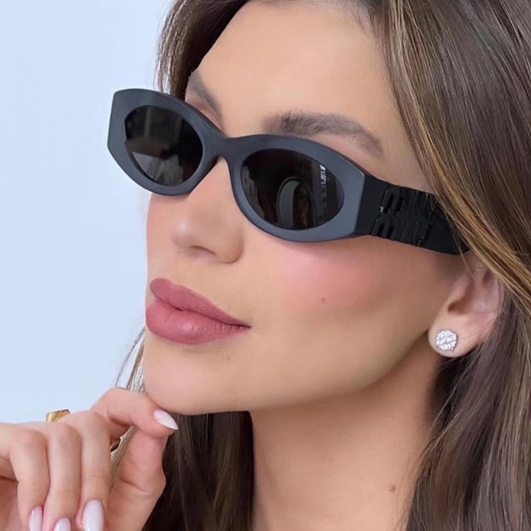 Aesthetic Shades Sunglasses UV400 Untuk Wanita/Pria Eyeglasses Colour