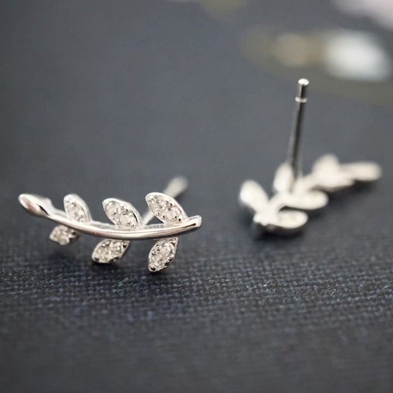 Dainty Leaf Olive Shaped Silver Color Stud Earrings Untuk Wanita Shiny Daily Wear Fancy Girl Ear Earrings Perhiasan Fashion