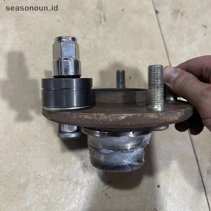 Sepatu sneaker pria wanita dewasa 3l 12800 alfinheel alfintud kampasstaller kampaseplacement erkapruck kampasheel alfintuds kemenkumhamire erkaptud stapelool .