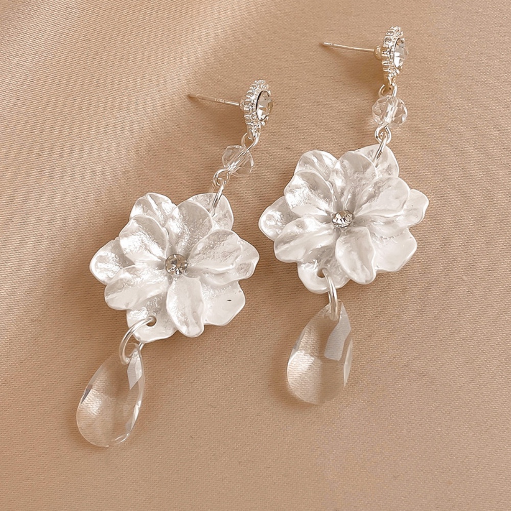 Deartiara Edisi Korea Sen Series Anting Gardenia Putih Anting Fashion Temperamen Bunga Tetes Anting