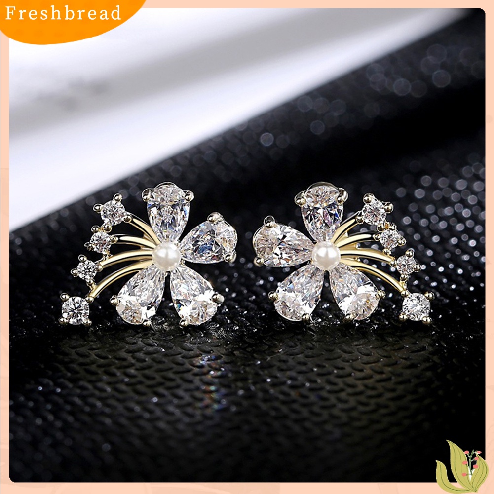 &lt; Freshbread &gt; Wanita Cubic Zirconia Mutiara Imitasi Hias Bunga Telinga Stud Anting Perhiasan Hadiah