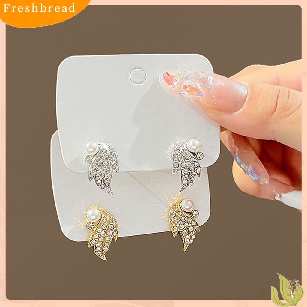 &lt; Freshbread &gt; 1pasang Ear Studs Geometric Shiny Full Rhinestones Sparkling Electroplating Hias Hadiah Wanita Maple Leaf Stud Earrings Musim Gugur Perhiasan Aksesori Busana