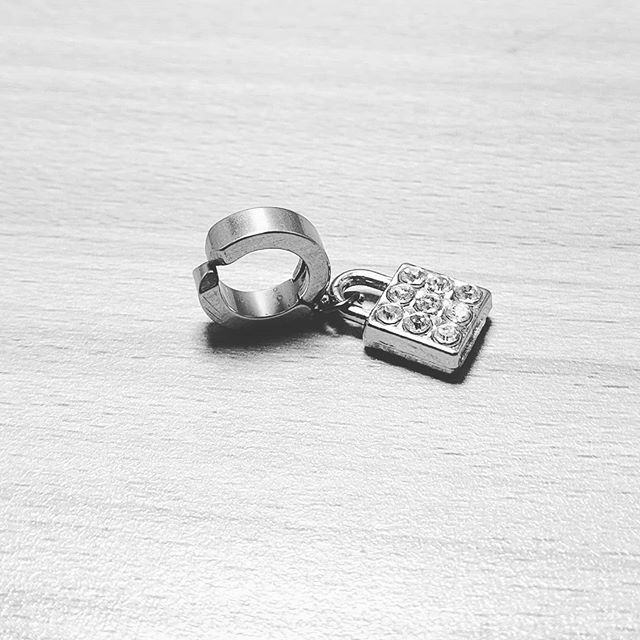 Anting Jepit Silver Pria Gembok Anting Pria Anting Wanita