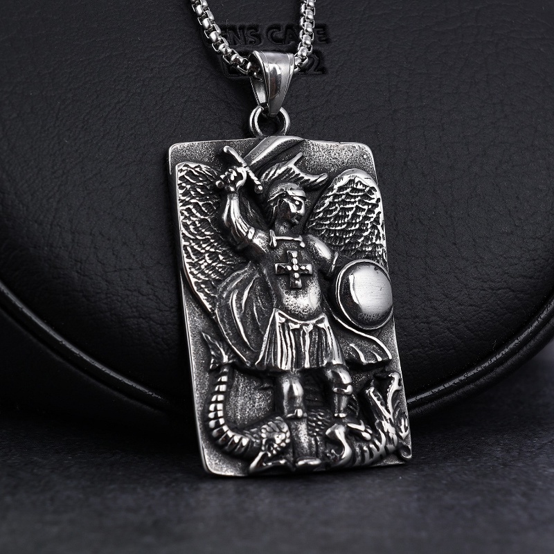 [X C Kalung] Baru Silvery Retro Angel Knight Dragon Slaying Pendant Punk Hip Hop Stainless Steel Kalung Hadiah Pesta Ulang Tahun Untuk Pria Dan Wanita