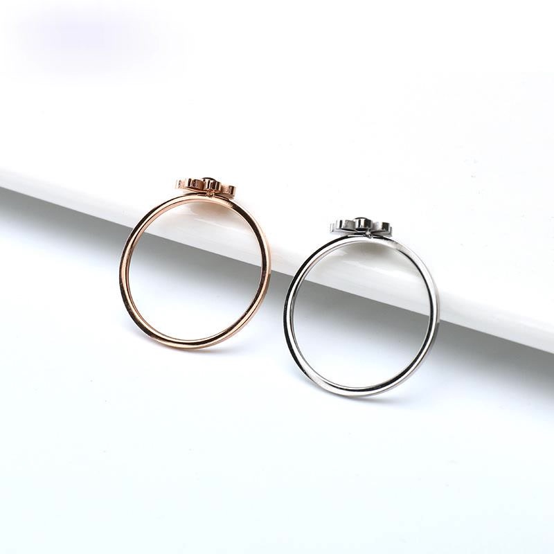 GROSIR Cincin bunga daisy  titanium stainless steel 316L import berkualitas bisa bayar ditempat COD