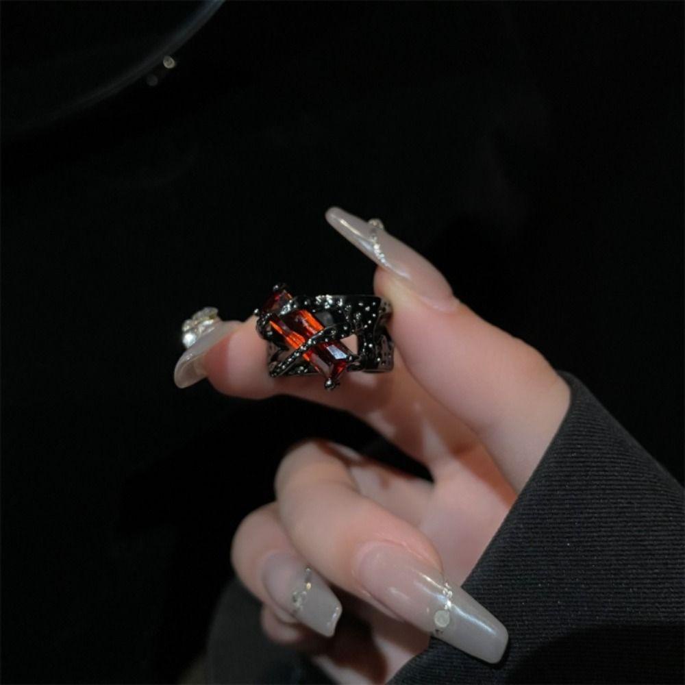 Needway  Cincin Geometris Kepribadian Hip Hop Terbuka Cincin Aksesoris Perhiasan Hadiah Hari Valentine Gaya Korea Perhiasan Permata Merah Perhiasan