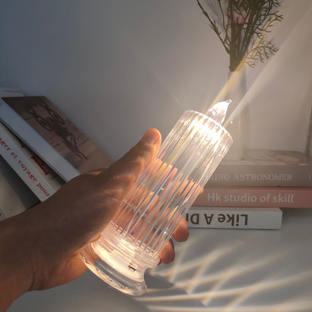 Lilin Akrilik Kristal Proyeksi Elektrik LED Besar 6.3 x 18.3cm (Dengan Tatakan) Smokeless Tanpa Asap Dekorasi Rumah