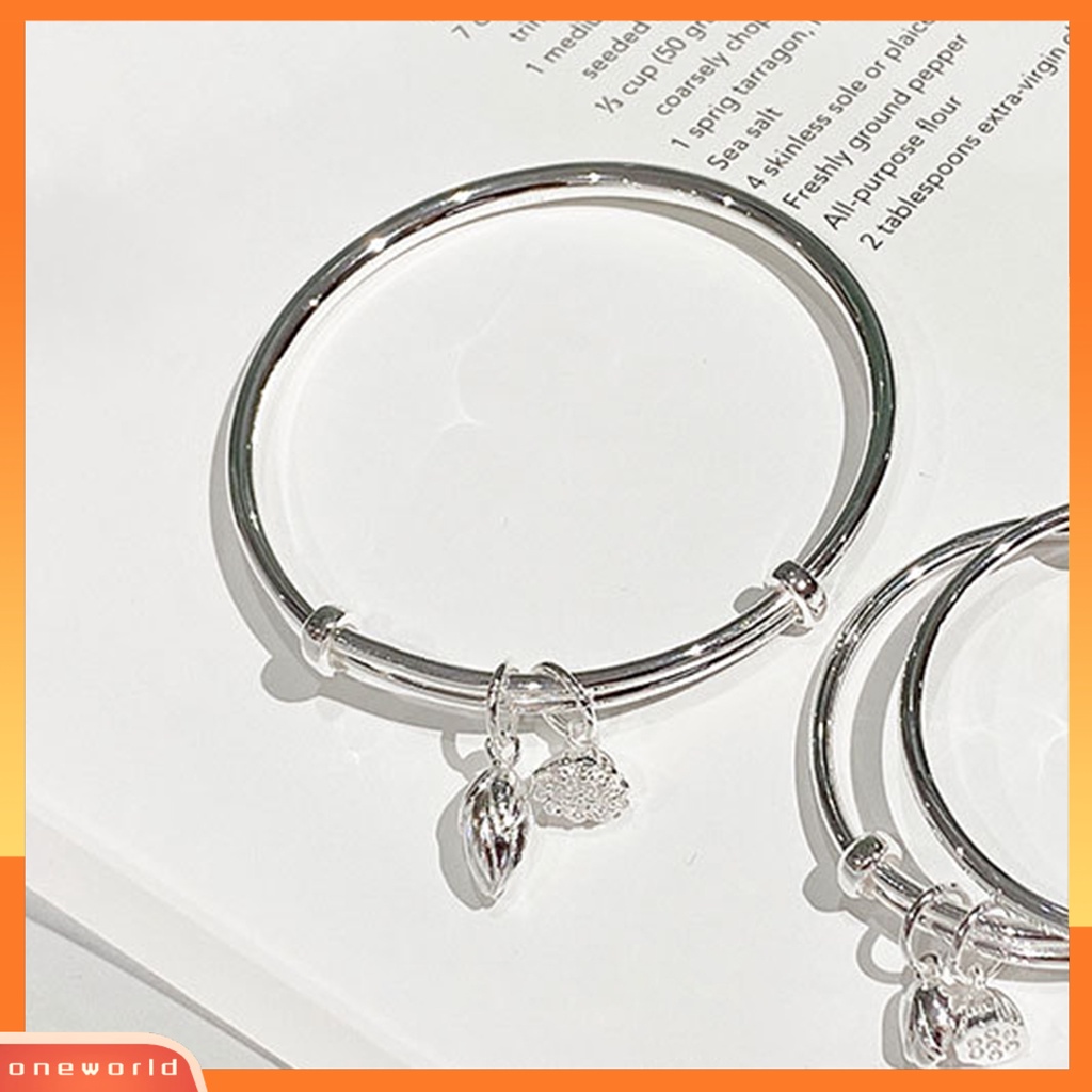 [ONE] Wanita Bangle Warna Perak Dapat Disesuaikan Dainty Sweet Nonallergic Hadiah Electroplating Lotus Seedpod Pesona Gadis Gelang Fashion Perhiasan
