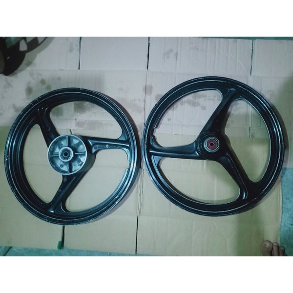 vleg veleg velek Yamaha F1ZR original ENKEI PNP F1Z Jupiter z old dll