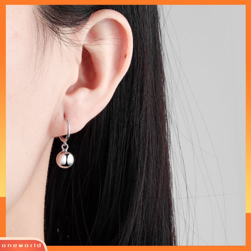 [WOD] 1pasang Wanita Hoop Earrings Warna Solid Pendek Ringan Bola Liontin Menjuntai Anting Hadiah Ulang Tahun