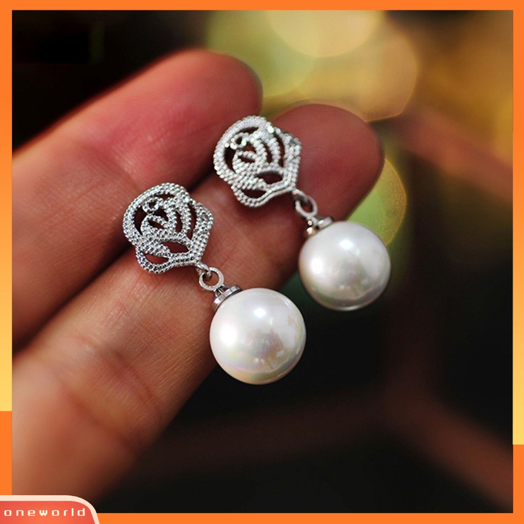 [WOD] Wanita Ear Studs Indah Nyaman Dipakai Alloy Round Stud Putih Imitasi Mutiara Mawar Anting Pakaian Sehari-Hari