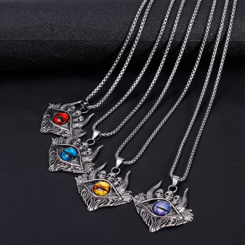 Gaya Eropa Dan Amerika Retro Gothic Tengkorak Setan Mata Kalung Pria Wanita Hip Hop Punk Metal Pendant Necklaces Populer Perhiasan