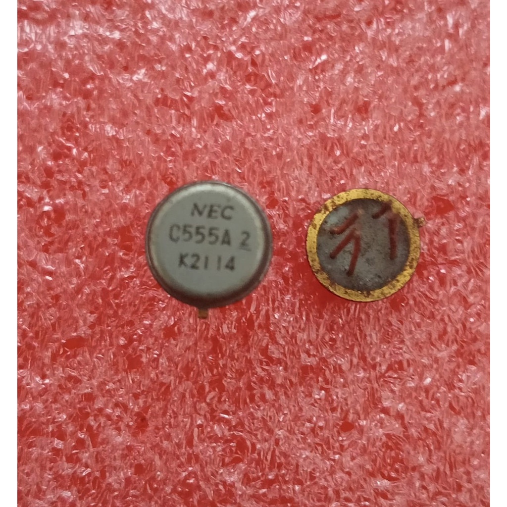 IC uPC555A C555A UPC FM IF Amplifier NEC Persamaan UA703