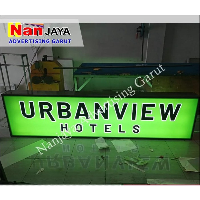 neon box akrilik kotak 2 sisi